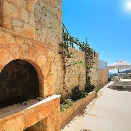 Samsara With Stunning Sea Views In Vilă Kalkan
