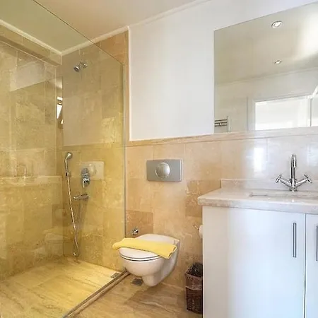 Samsara With Stunning Sea Views In *