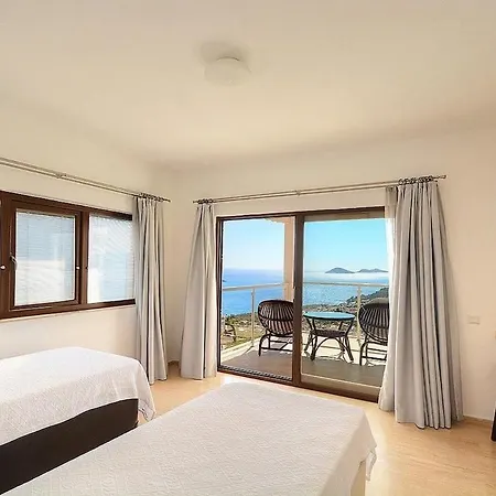 Samsara With Stunning Sea Views In Vilă *