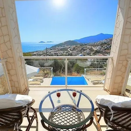 Samsara With Stunning Sea Views In Vilă